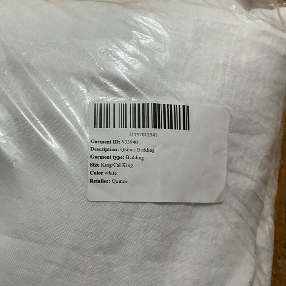 NWOT -  Quince European Linen Contrast Flange Duvet Cover Set - White/Sand - Picture 4 of 5